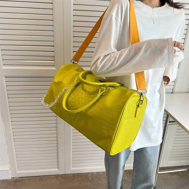 New Candy Colored PU Soft Leather design Training And Fitness Bag Travel Handbag Striped Sports Bag Autumn New Designer Bag Women s Shoulder Bag