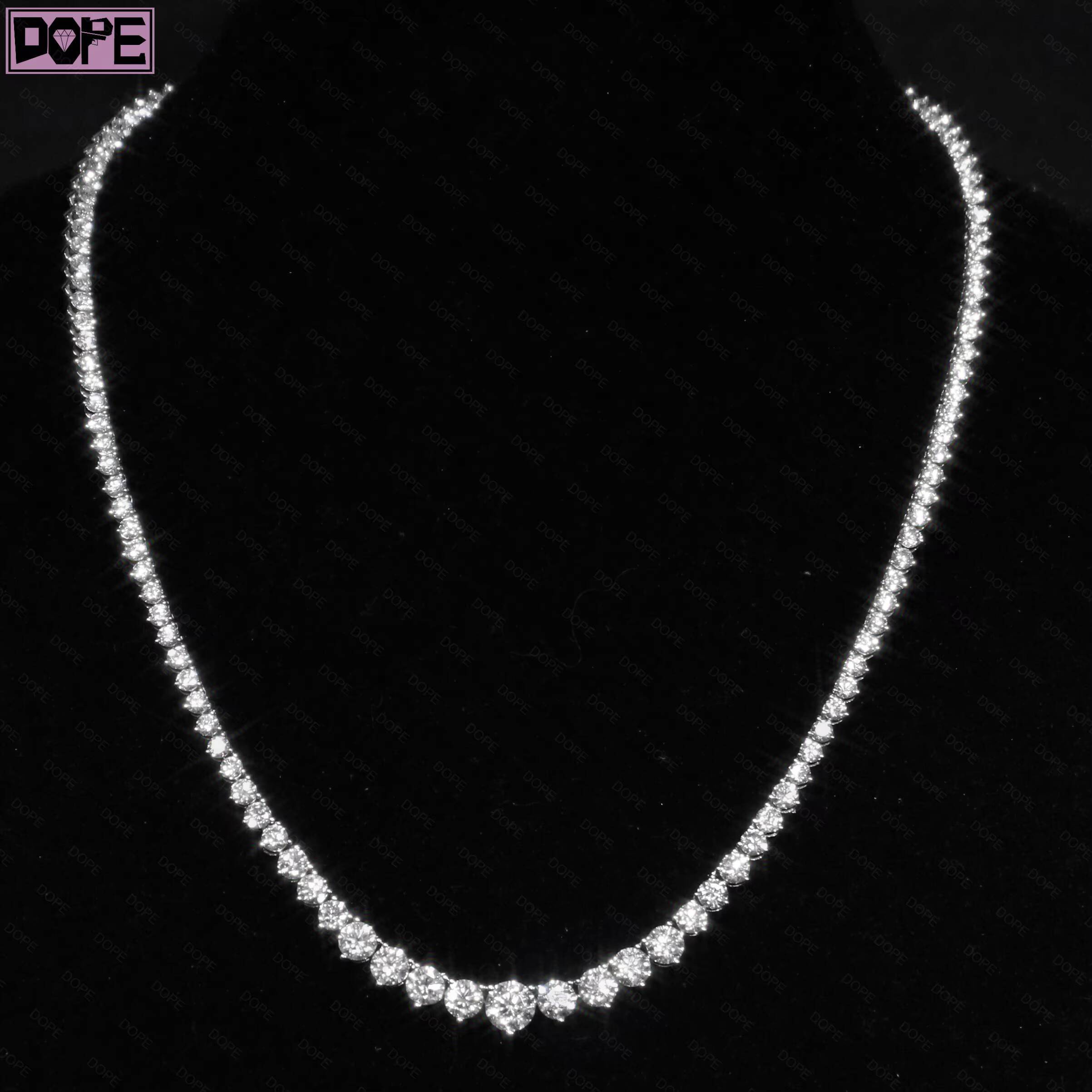 Gorgeous Tennis Chain High Quality Special Design 925 Silver Graduate Iced Out VVS Moissanite Tennis Chain