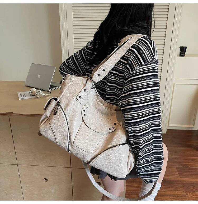 Star Rivet Decoration Women design s Shoulder Bag Motorcycle Retro Style Spicy Girl Women s Handbag Fashionable Women s Crossbody Bag Autumn New Desig