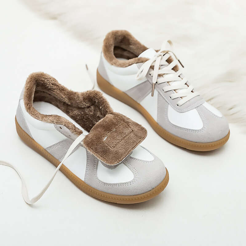 Winter New Couple German Training Women Versatile Flat Casual Sneakers Fleece Lined Warm Cotton White Shoes designer shoes chaussure