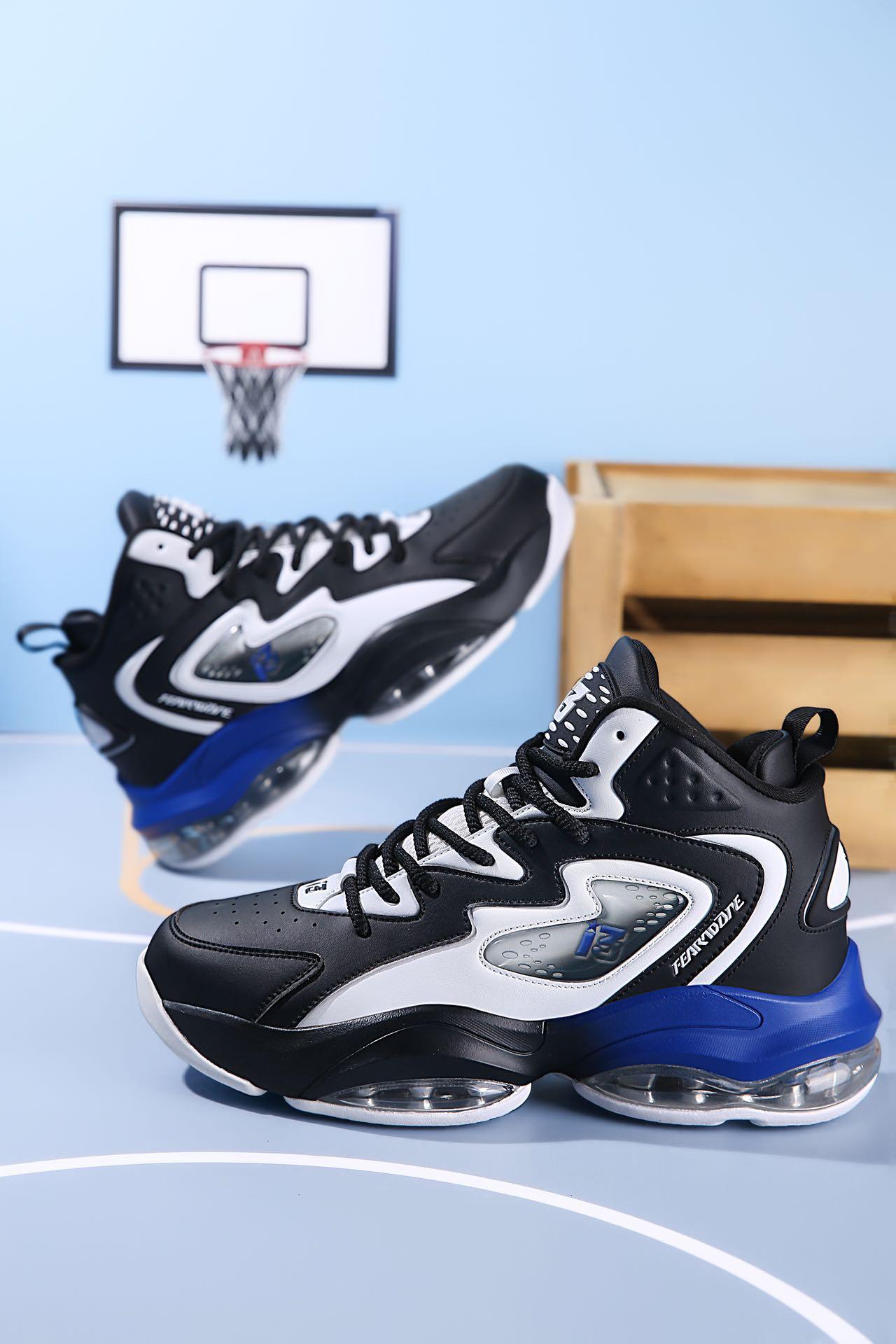 Free shipping Designer Shoes Men's shoes Leather board Shoes 2025 Spring and Autumn White Sports Casual Shoes Men's and women's same st