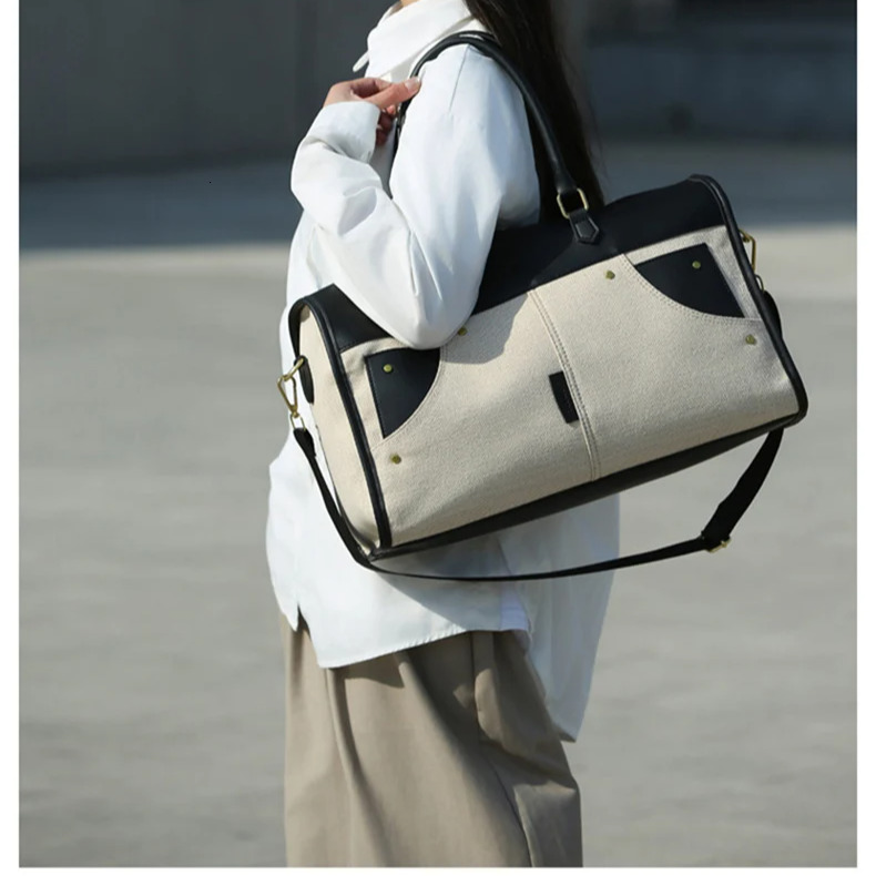 Travel Luggage Bag Business Handbag Dry Wet Separation Retro Style Women s Crossbody Bag Large Capacity Women s Shoulder Bag Autumn design New Designe