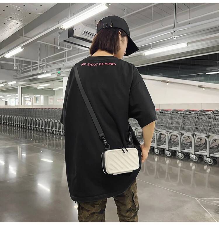 Fashion Striped Women s And Men s Crossbody Bag Simple Style Solid Color Men s And design Women s Shoulder Bag Fashionable Box Autumn New Designer Bag