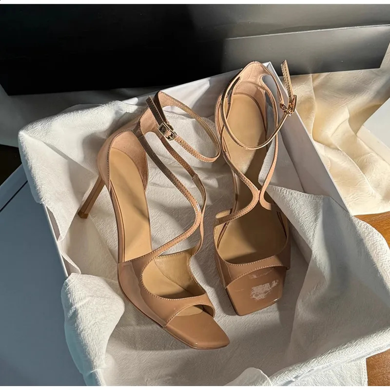 Fashion Patent Leather Peep toe Women Gladiator Sandals Sexy Narrow band Ankle Strap Gold Stiletto High heels Summer Party Shoes 250920