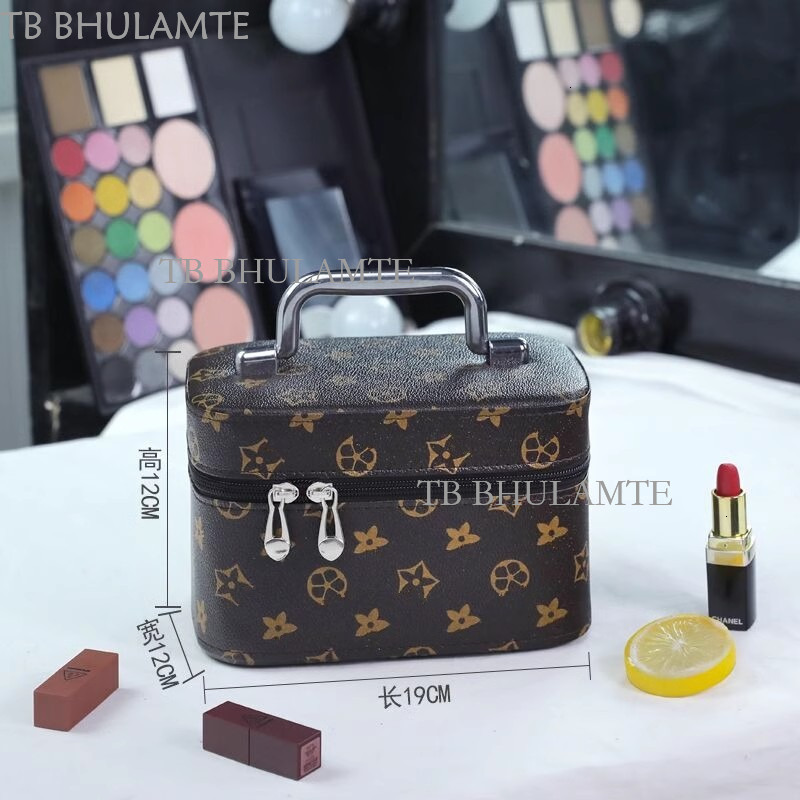 Cosmetic Bag For Women Portable Large Capacity Luxury Designer Free Shipping 2025 New Model Ins Style Makeup Organizer Box With Mirror Zipper Portable