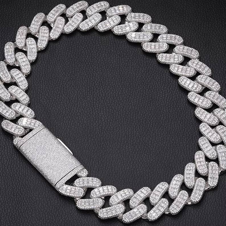 Heavy 20mm Cuban Link Chain Hiphop 925 Silver VVS Iced Out Middle Baguette Miami Moissanite Cuban Chain