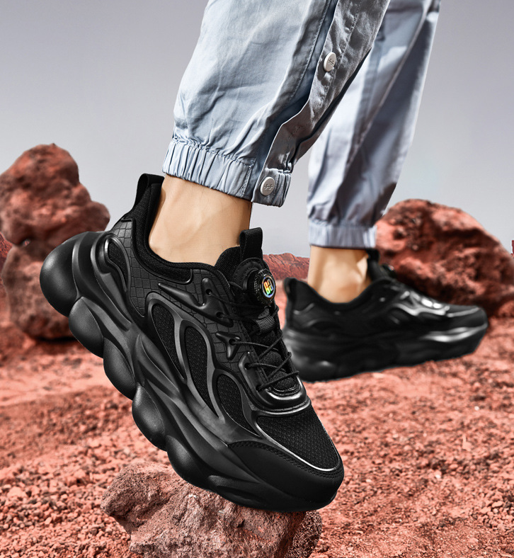 In The Autumn And Winter Of 2025 This Is A New Designer's Ultra-light Ultra-soft Versatile And Breathable Casual Sports Shoe For Outdoor Light An