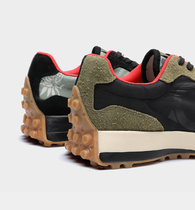 Free shipping Designer Shoes Men's shoes Leather board Shoes 2025 Spring and Autumn White Sports Casual Shoes Men's and women's same st