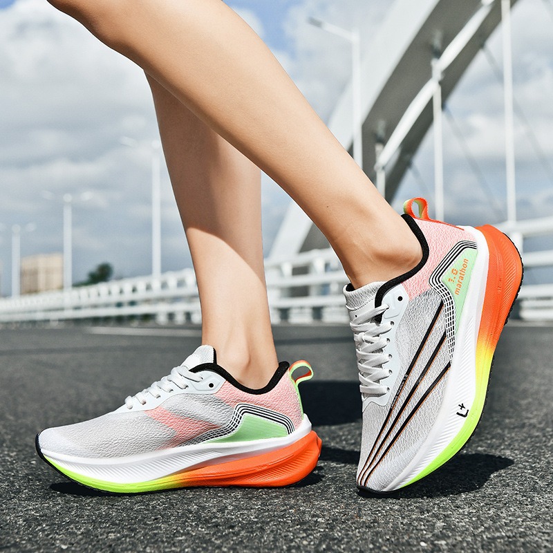 ONKE free shipping designer shoes Lightweight shock-absorbing mesh breathable running shoes jogging shoes Minimalist white black