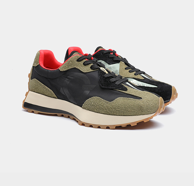 Free shipping Designer Shoes Men's shoes Leather board Shoes 2025 Spring and Autumn White Sports Casual Shoes Men's and women's same st