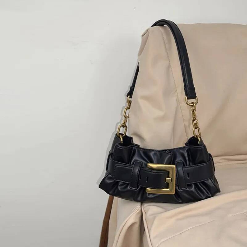 Spicy Girl Women s Armpit Bag French Minimalist Retro design Style With Chain Lock Pleated Women s Shoulder Bag Dinner Bag Autumn New Designer Bag