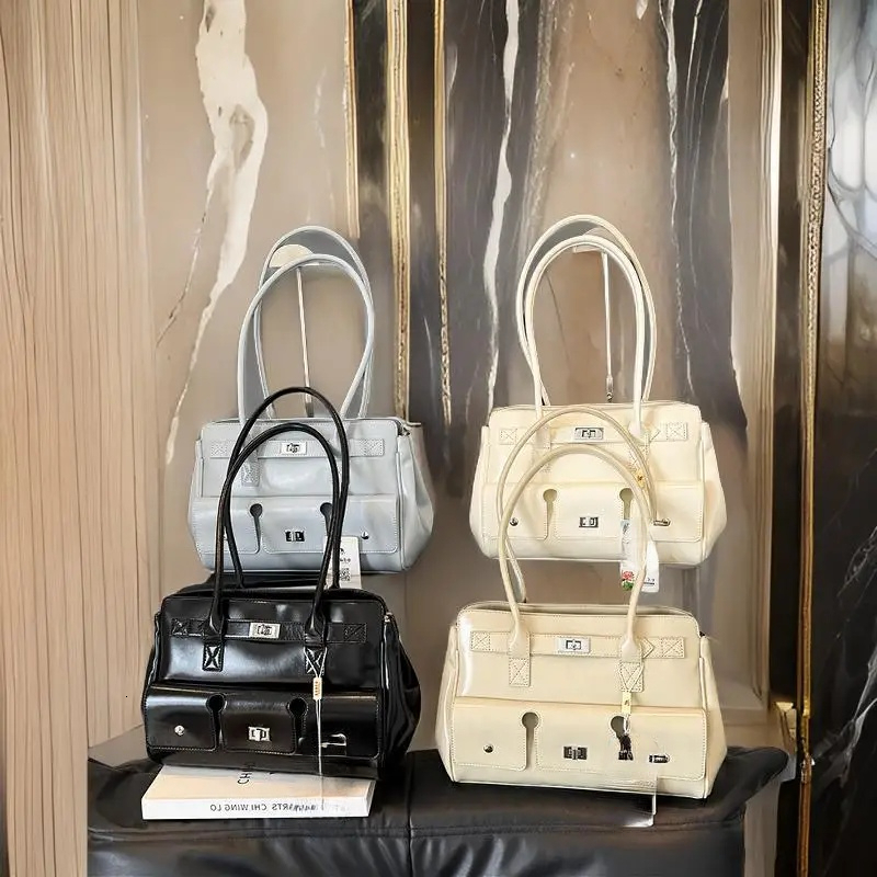 Fashionable Retro Style Women s Single Shoulder Casual design Bag Women s Crossbody Leather Versatile Commuting Bag Minimalist Autumn New Designer Bag