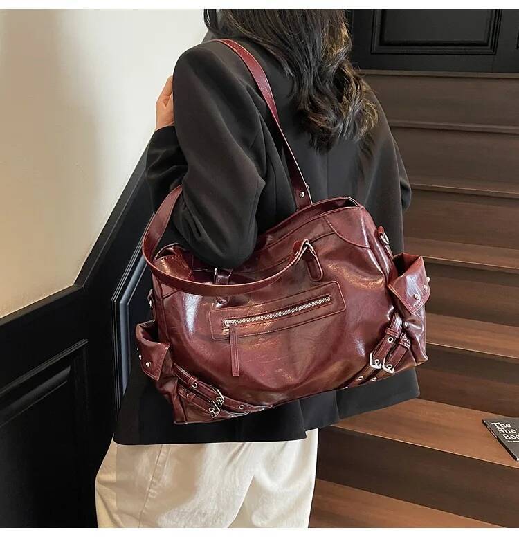 Retro Style Handbag design Fashionable Large Capacity Women s Shoulder Bag Minimalist Commuting Bag Autumn New Designer Bag Women s Handbag