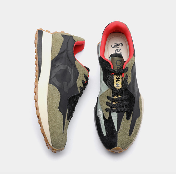 Free shipping Designer Shoes Men's shoes Leather board Shoes 2025 Spring and Autumn White Sports Casual Shoes Men's and women's same st