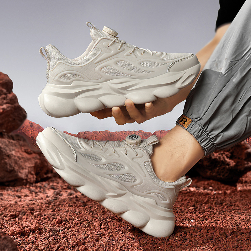 In The Autumn And Winter Of 2025 This Is A New Designer's Ultra-light Ultra-soft Versatile And Breathable Casual Sports Shoe For Outdoor Light An