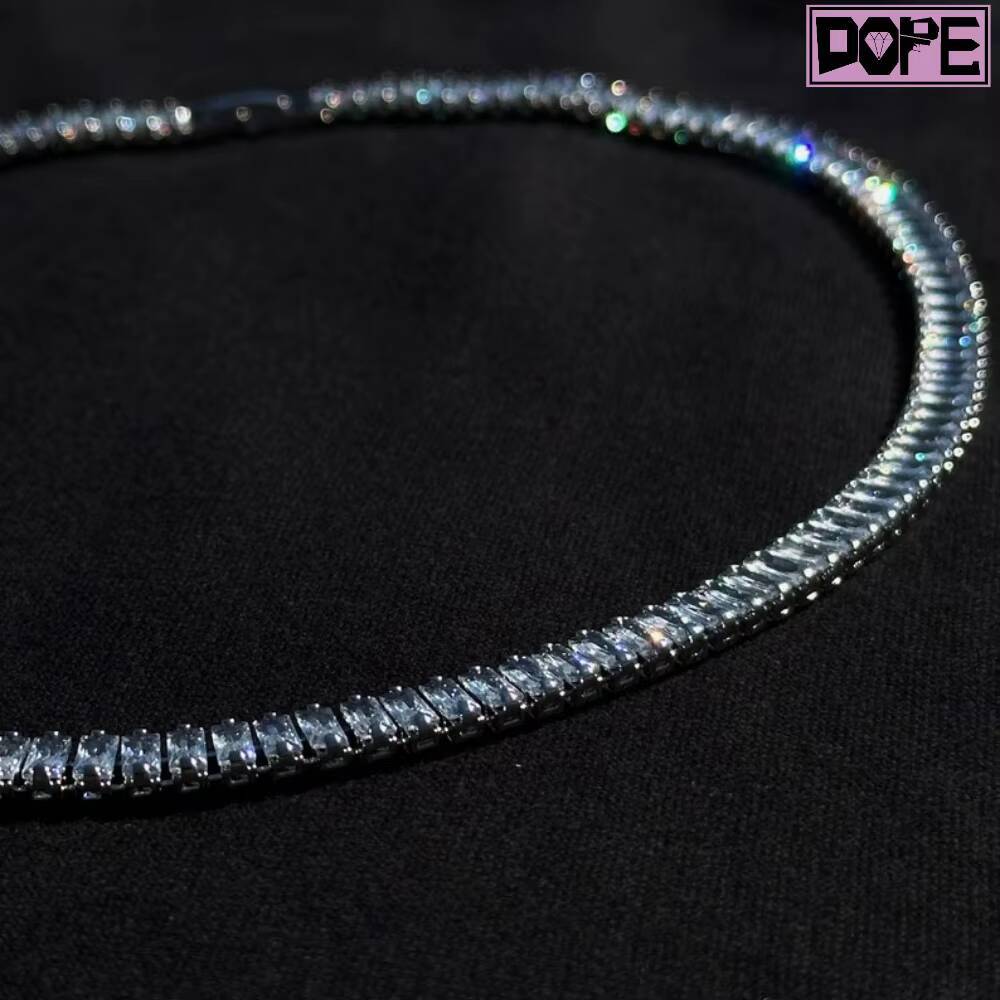 High Quality Bagguette Tennis Chain 5mm D VVS 925 Sterling Silver Moissanite Tennis Chain