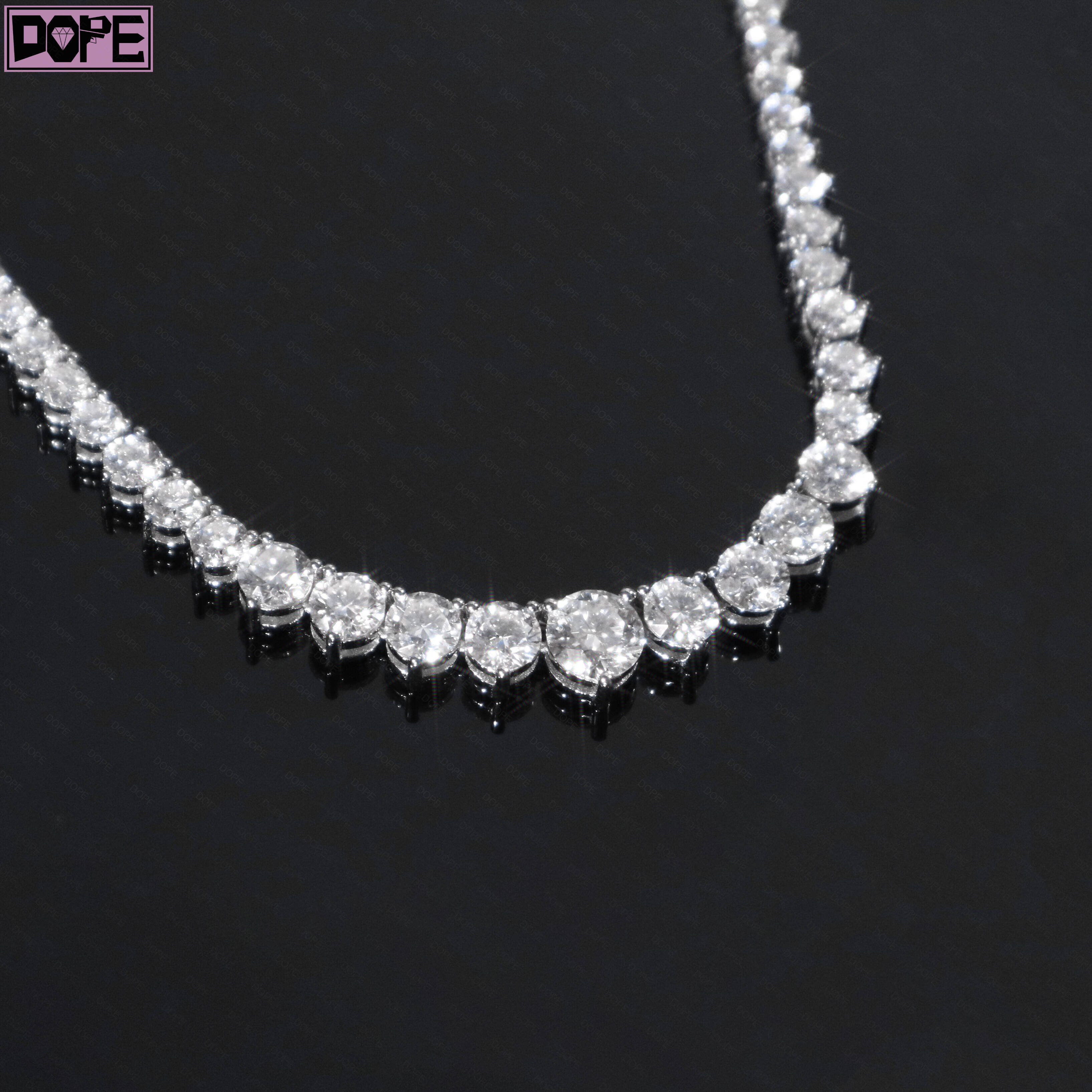Gorgeous Tennis Chain High Quality Special Design 925 Silver Graduate Iced Out VVS Moissanite Tennis Chain