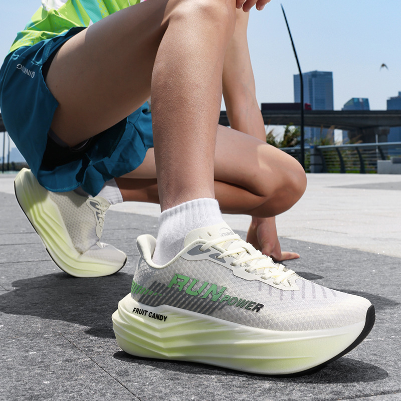fashion Designer Leather Board Moon Black Cool Spring Autumn White Sports Casual Shoes Men's And Women's Same Style Travel Shoes A521