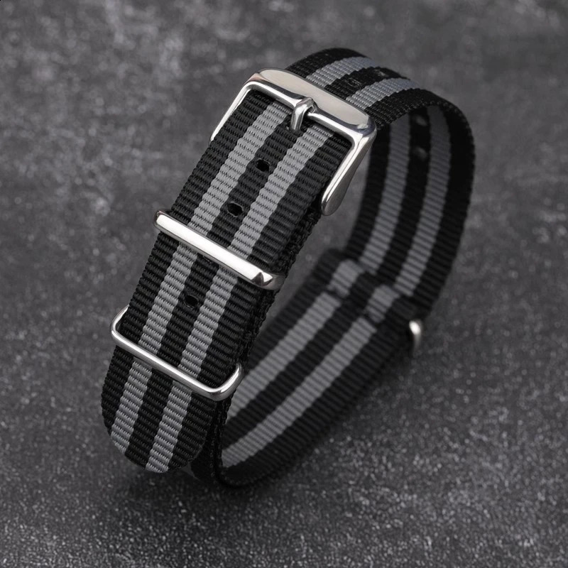 Nylon Watch Strap 18mm 20mm 22mm Band Universal Canvas Bracelet for Men Womens Weave Wristband One Piece Loop Watch Band 250920