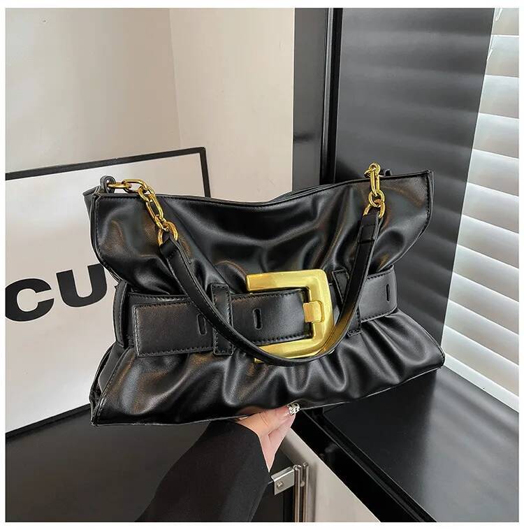 New Women s Crossbody Bag Unique Spicy Girl Motorcycle Bag Street design Fashion Casual Style Women s Shoulder Bag Autumn New Designer Bag