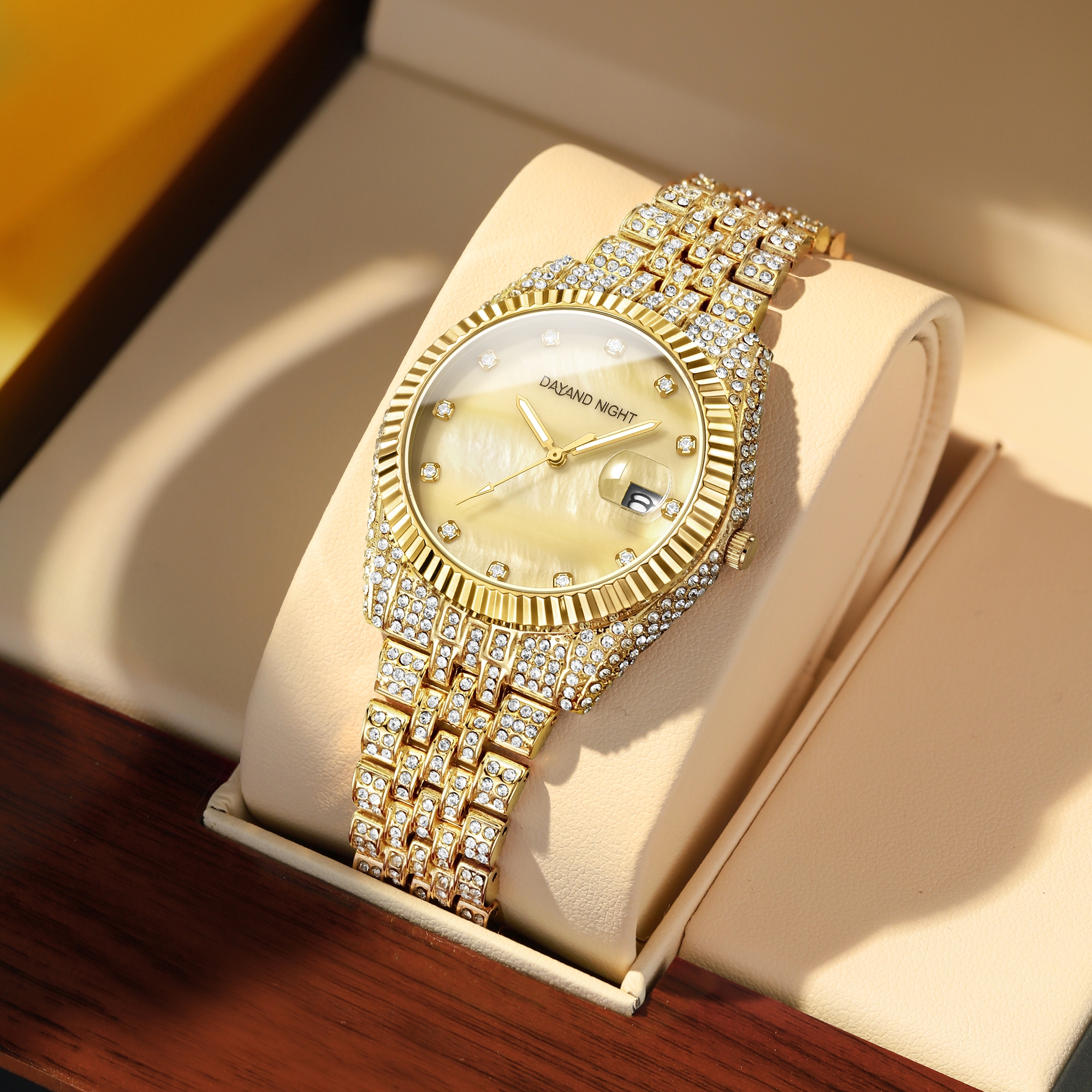 Luxury Diamond Couple's Watch | Quartz Wristwatch for Men & Women | Fashionable Dress Watch with Elegance| Perfect For Daily Wear, Evening Partie