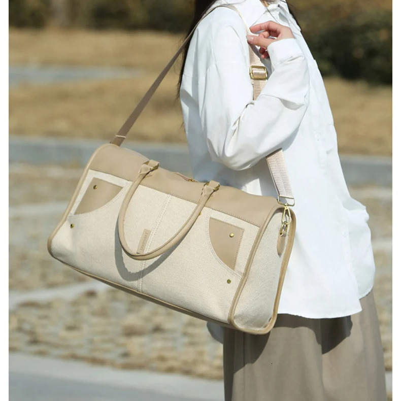 Travel Luggage Bag Business Handbag Dry Wet Separation Retro Style Women s Crossbody Bag Large Capacity Women s Shoulder Bag Autumn design New Designe