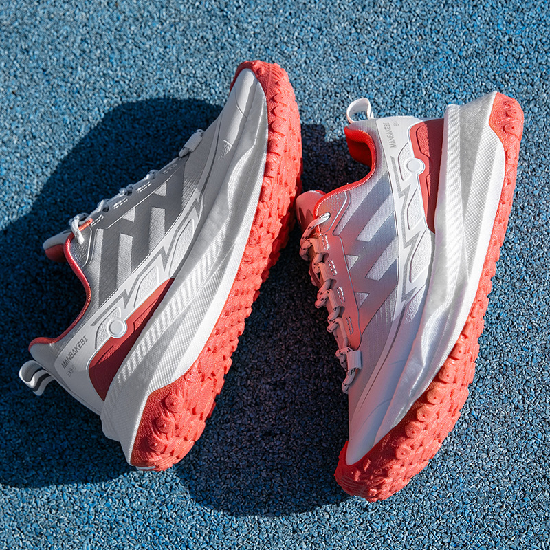 2025 New Sports Shoes New Women's Designer Anti-slip Soft-soled Wear-resistant Mesh Breathable Casual Shoes Versatile Ultra-light Men's Runn