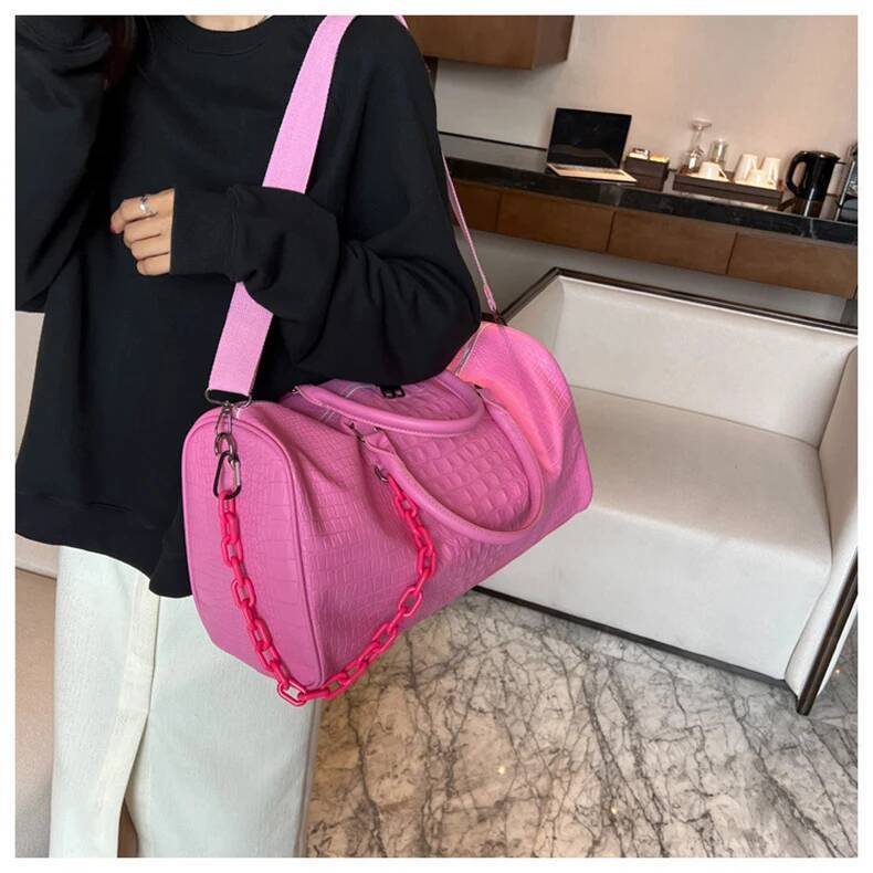 New Candy Colored PU Soft Leather design Training And Fitness Bag Travel Handbag Striped Sports Bag Autumn New Designer Bag Women s Shoulder Bag