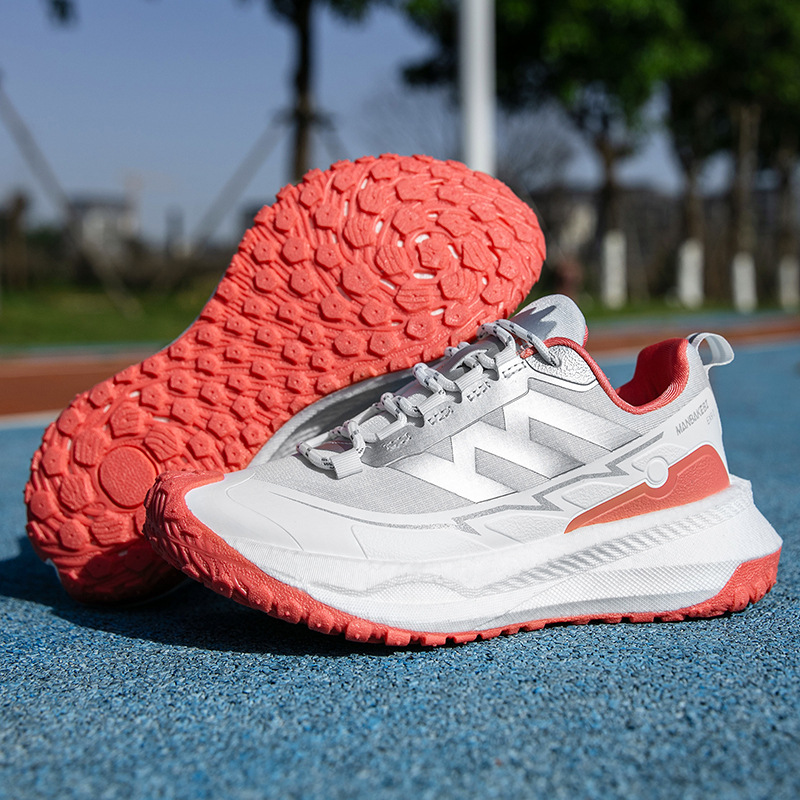 2025 New Sports Shoes New Women's Designer Anti-slip Soft-soled Wear-resistant Mesh Breathable Casual Shoes Versatile Ultra-light Men's Runn