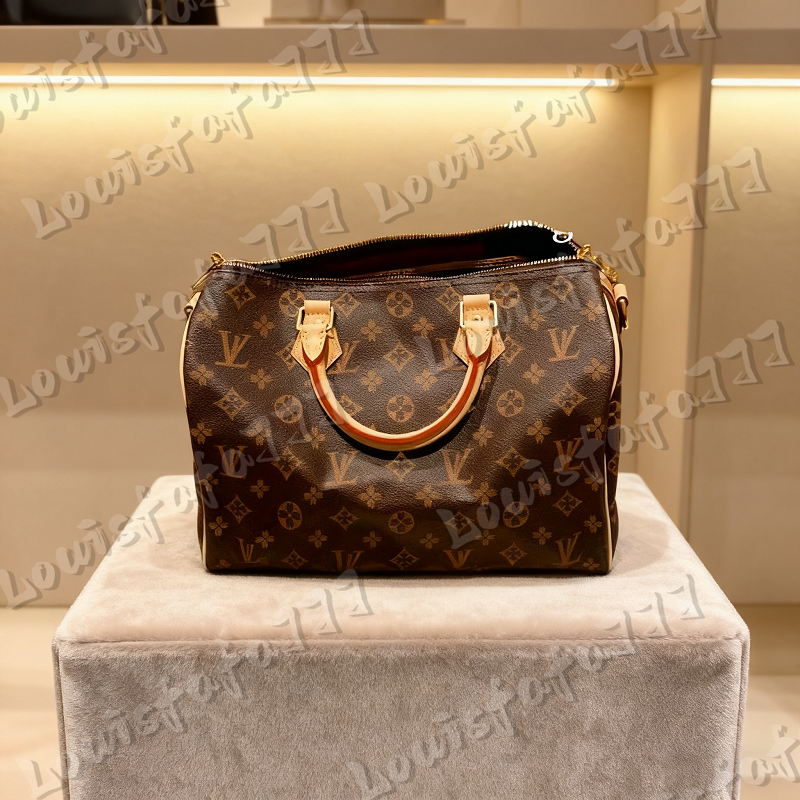 10A Designers Women pillow Shoulder Bags Messenger Travel bag Classic Style Fashion Flowers Lady Totes Luxury handbags 30cm sac M40390