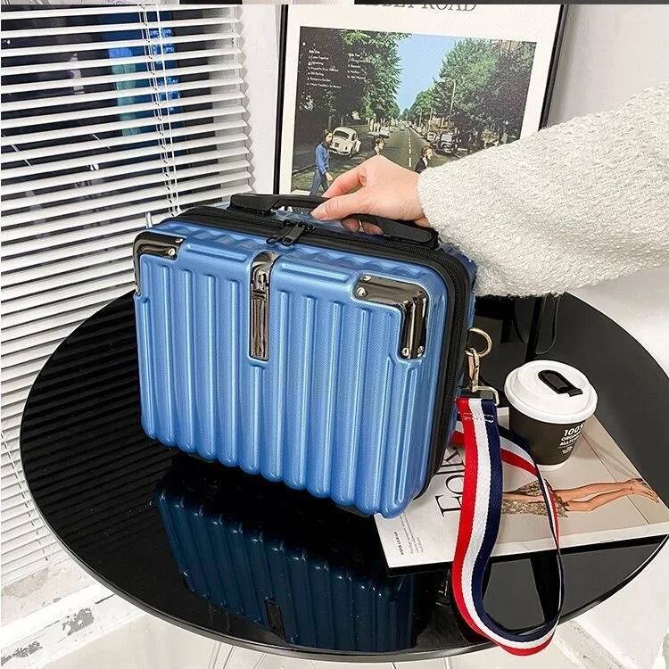 design New Women s Shoulder Bag Hand Luggage Travel Bag Women s Makeup Bag Mini Simple Striped Suitcase Autumn New Designer Bag Women s Crossbody Bag