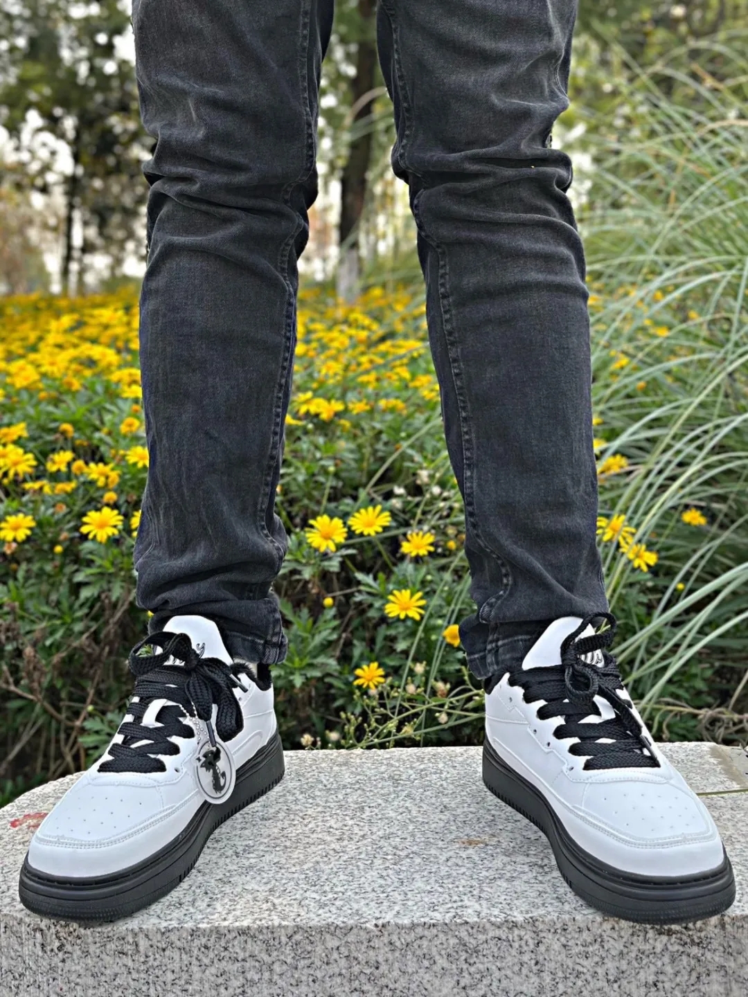 Winter snow boots New Comfortable Warm Minimalist White Versatile sneakers for Couples designer shoes trainers