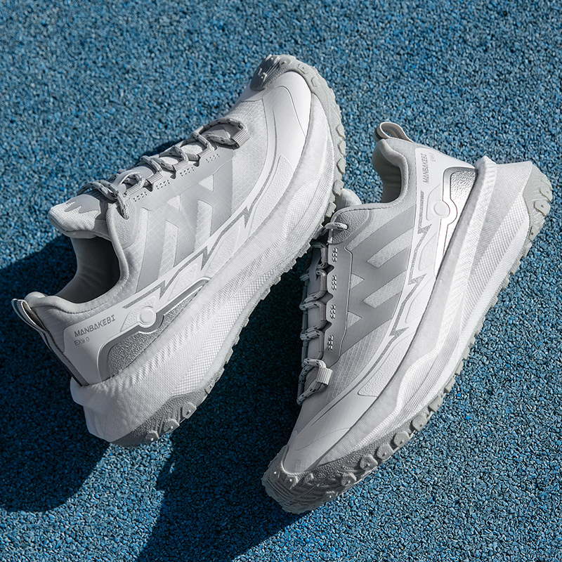 2025 New Sports Shoes New Women's Designer Anti-slip Soft-soled Wear-resistant Mesh Breathable Casual Shoes Versatile Ultra-light Men's Runn