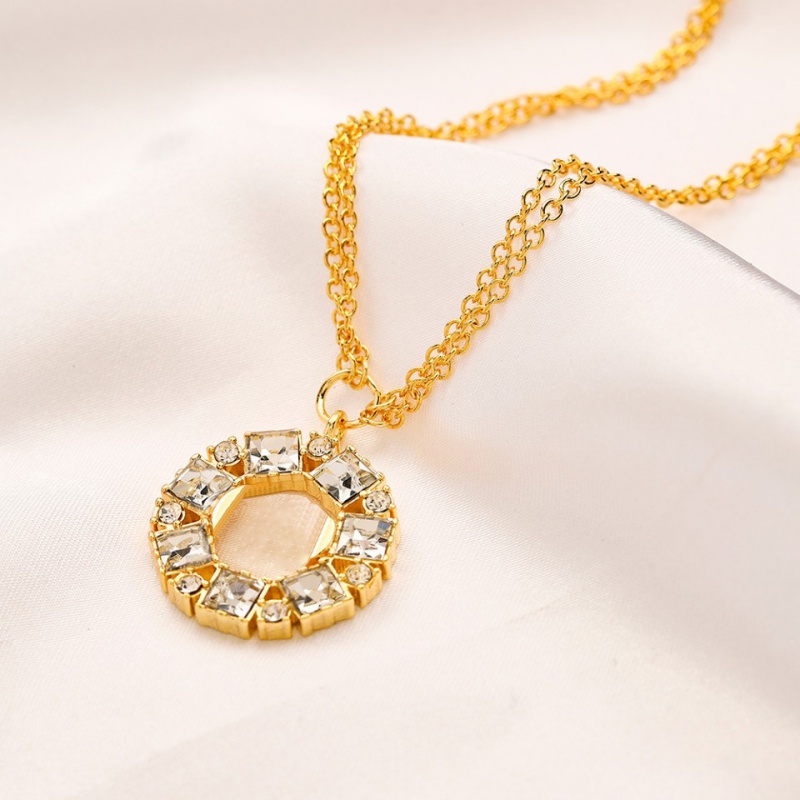 Never Fading Gold Plated Brand Designer Pendants Necklaces Stainless Steel Letter Choker Pendant Necklace Beads Chain Jewelry