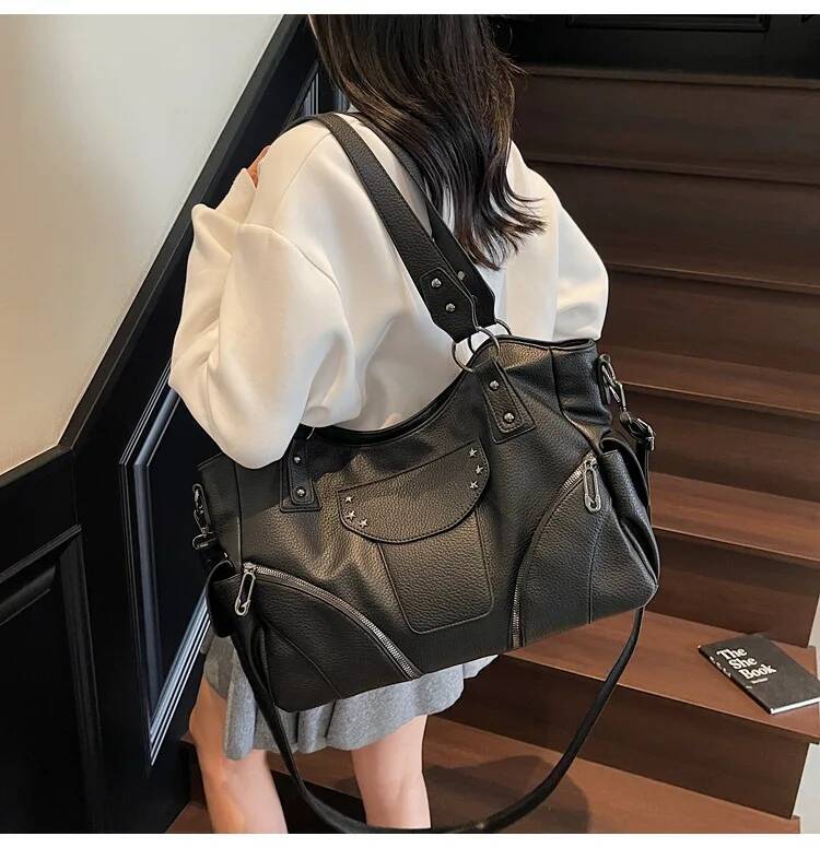 Star Rivet Decoration Women design s Shoulder Bag Motorcycle Retro Style Spicy Girl Women s Handbag Fashionable Women s Crossbody Bag Autumn New Desig