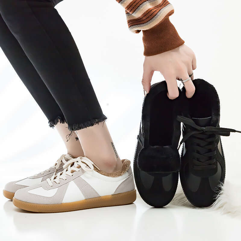 Winter New Couple German Training Women Versatile Flat Casual Sneakers Fleece Lined Warm Cotton White Shoes designer shoes chaussure