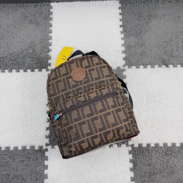 Designer backpacks, boys' and girls' backpacks, fashionable style, men's and women's mini cute letter-style casual portable handbags, ladies' mini bags a2
