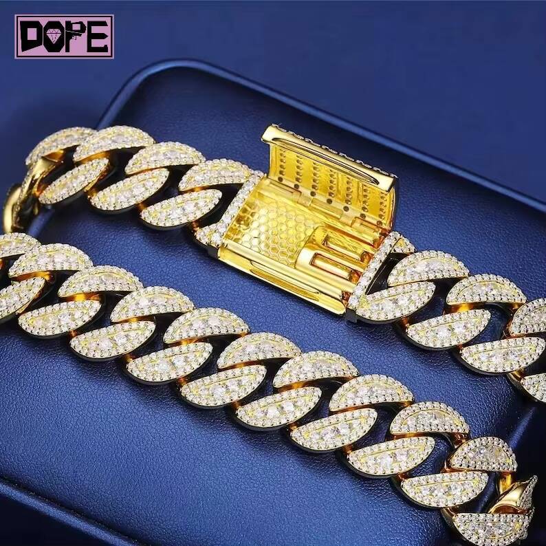 Heavy Cuban Link Chain Miami Moissanite Necklace 925 Silver Round 20mm VVS Iced Out Moissanite Cuban Chain