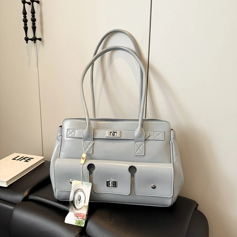 Fashionable Retro Style Women s Single Shoulder Casual design Bag Women s Crossbody Leather Versatile Commuting Bag Minimalist Autumn New Designer Bag