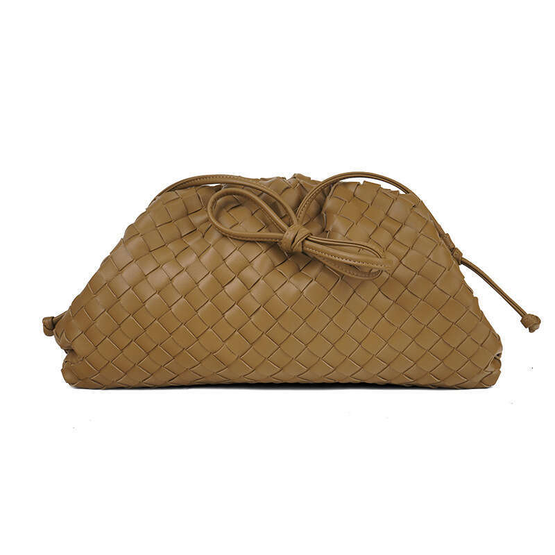 Cloud New Woven Large Capacity Simple Handheld Dumpling Bag for Women