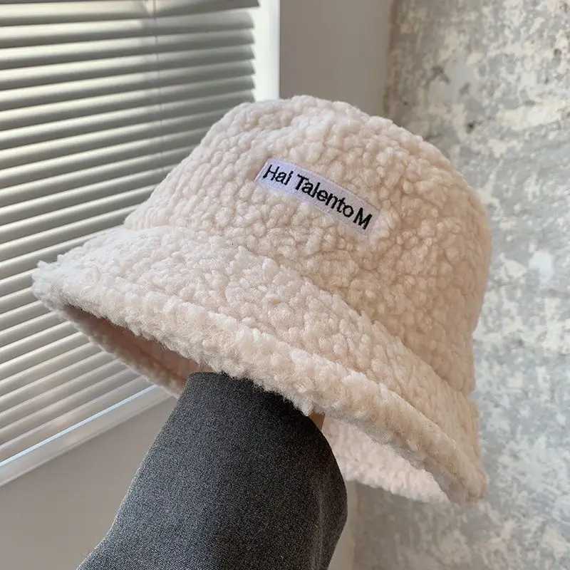 Embroide fisherman hat with letters suitable for autumn and winter outdoor windproof and cold proof hats for men and wen Y250920