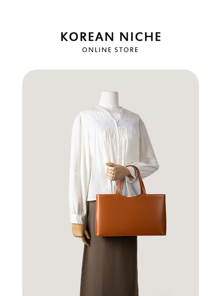 2025 Korean-Style Niche Design Minimalist Women's Handbag With Multiple Compartments High-Grade Texture Versatile Large-Capacity Tote Bag