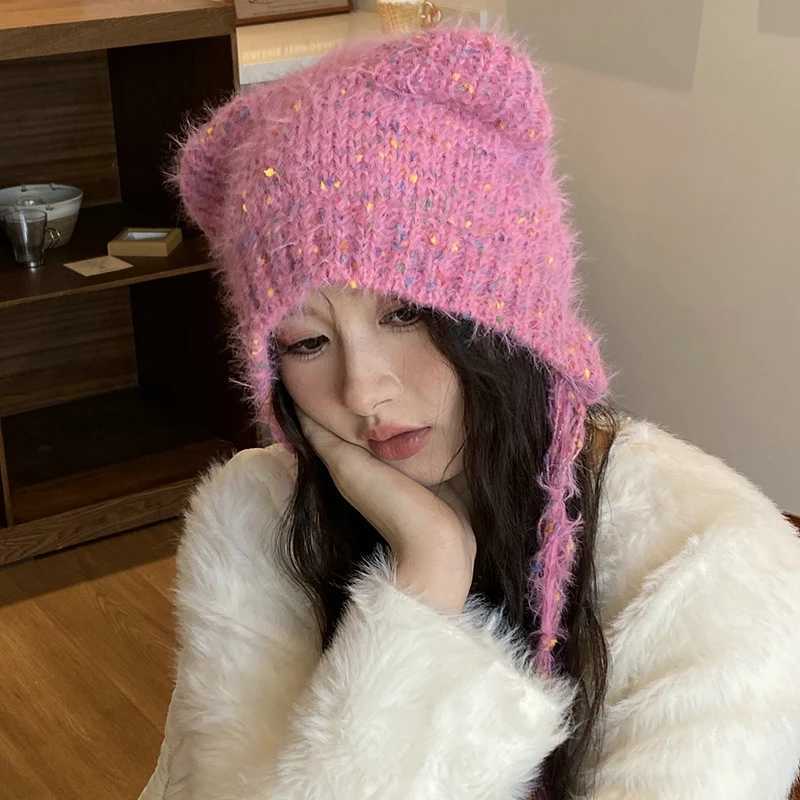 Cute Beanie Autumn Winter Wen Warm Janese Knit Hat e Cs Ear Protection Tie Pr Hat Gorro Bonnet Y250920