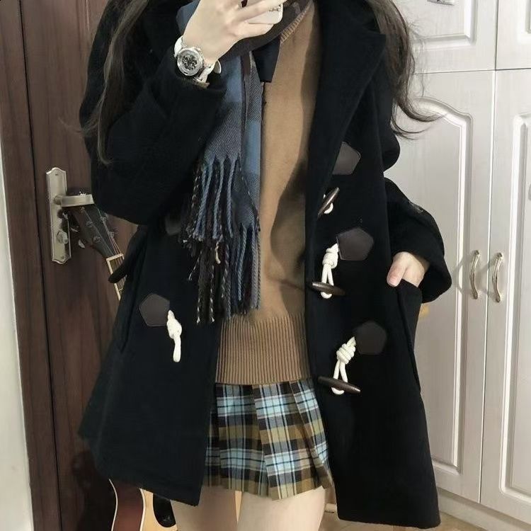 2025 Womens Winter Coat for Petite Figures College Style Korean Version MidLength Horn Button Woolen Coat with Hood 201103