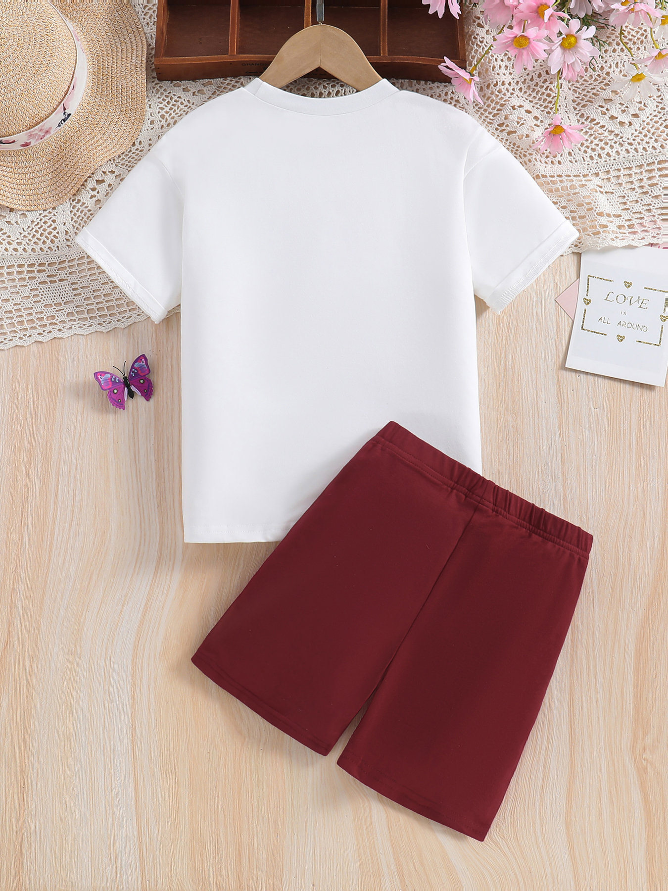 Toddler Girl 2pcs Set: "Don't Worry Be Happy" Graphic Tee & Burgundy Shorts, Cute Casual Outfit Boys can also wear it-KJC6040B
