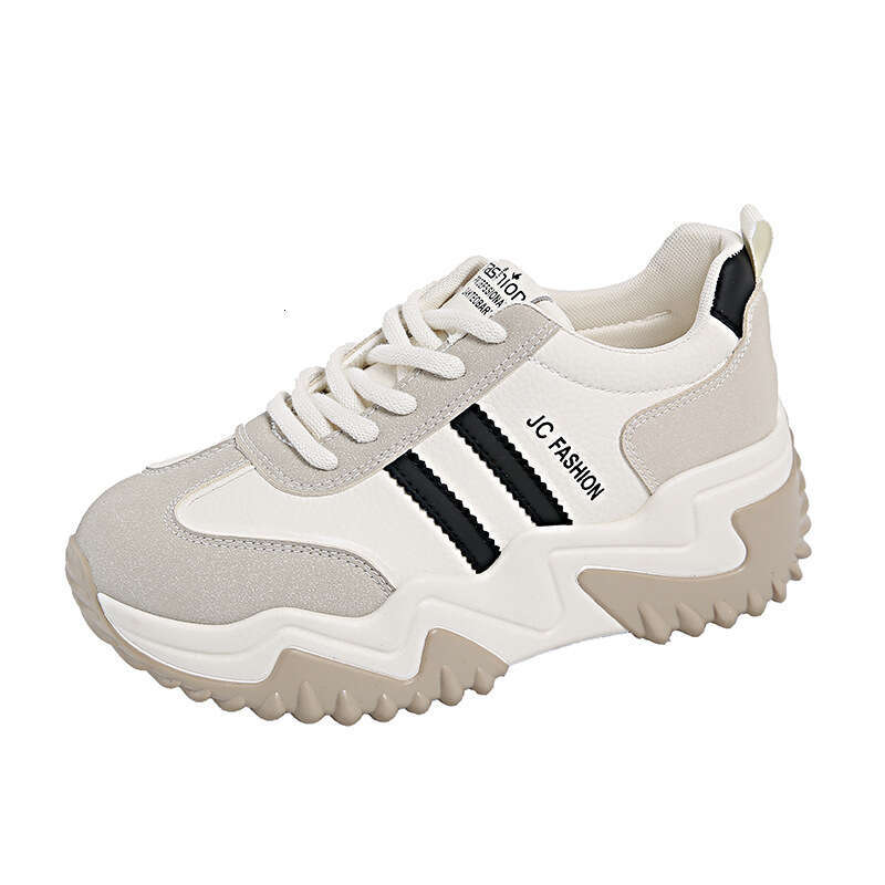 Women's Designer Running Trainers: Stylish Athletic Footwear in Red Color