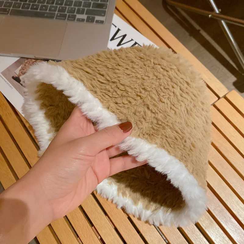 Black P Hat for Wen Autumn and Winter Korean Style Versatile FaceLooking Small Hat Janese Style Big Y250920