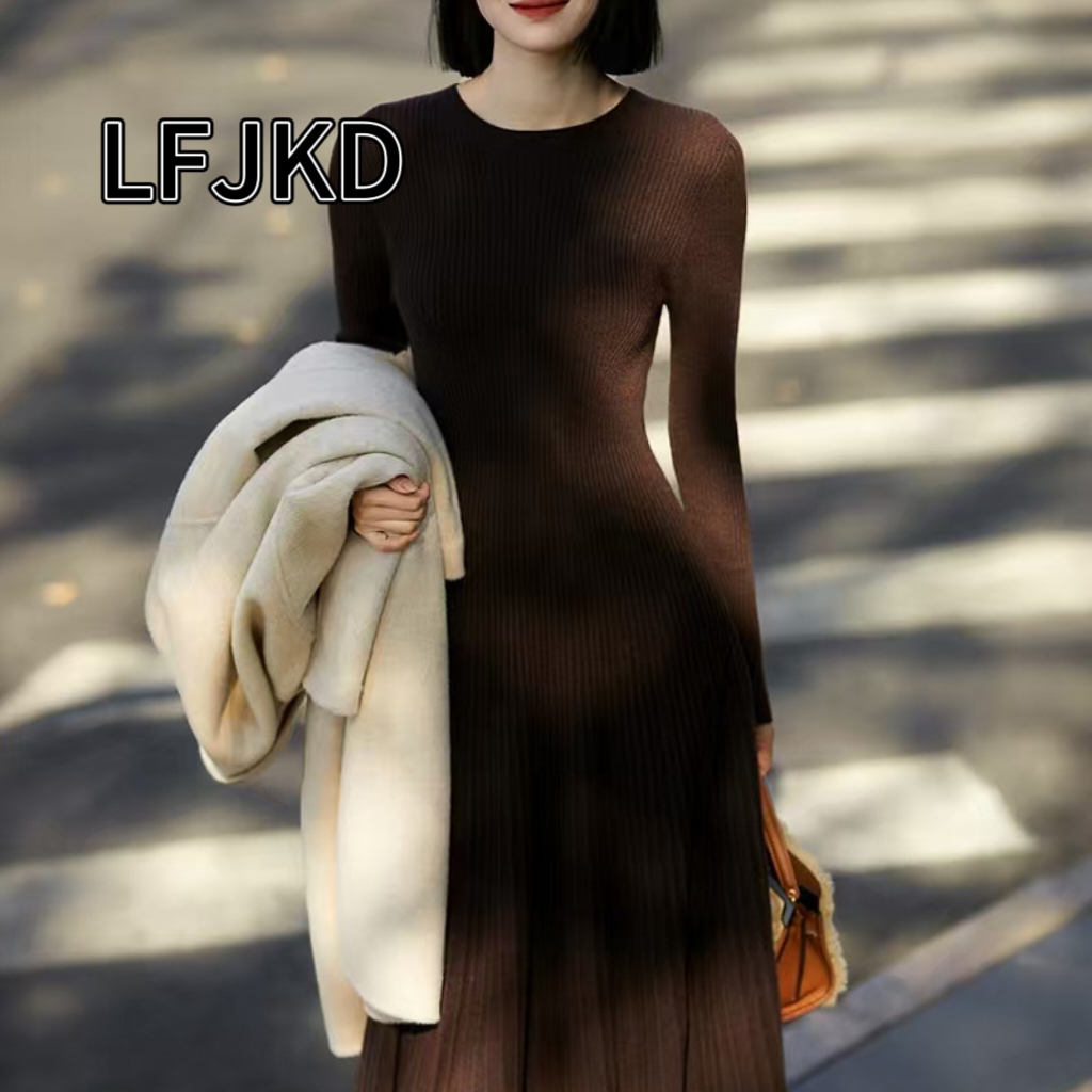 K2214 Autumn and winter new pure wool round neck knitted dress long sleeves women's warm solid color pleated long skirt