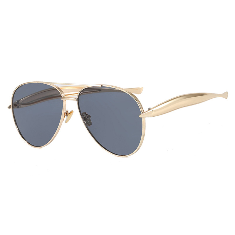 Toad-shaped sunglasses metal 2025 new retro plain sunglasses high-end female street shooting trendy sunglasses