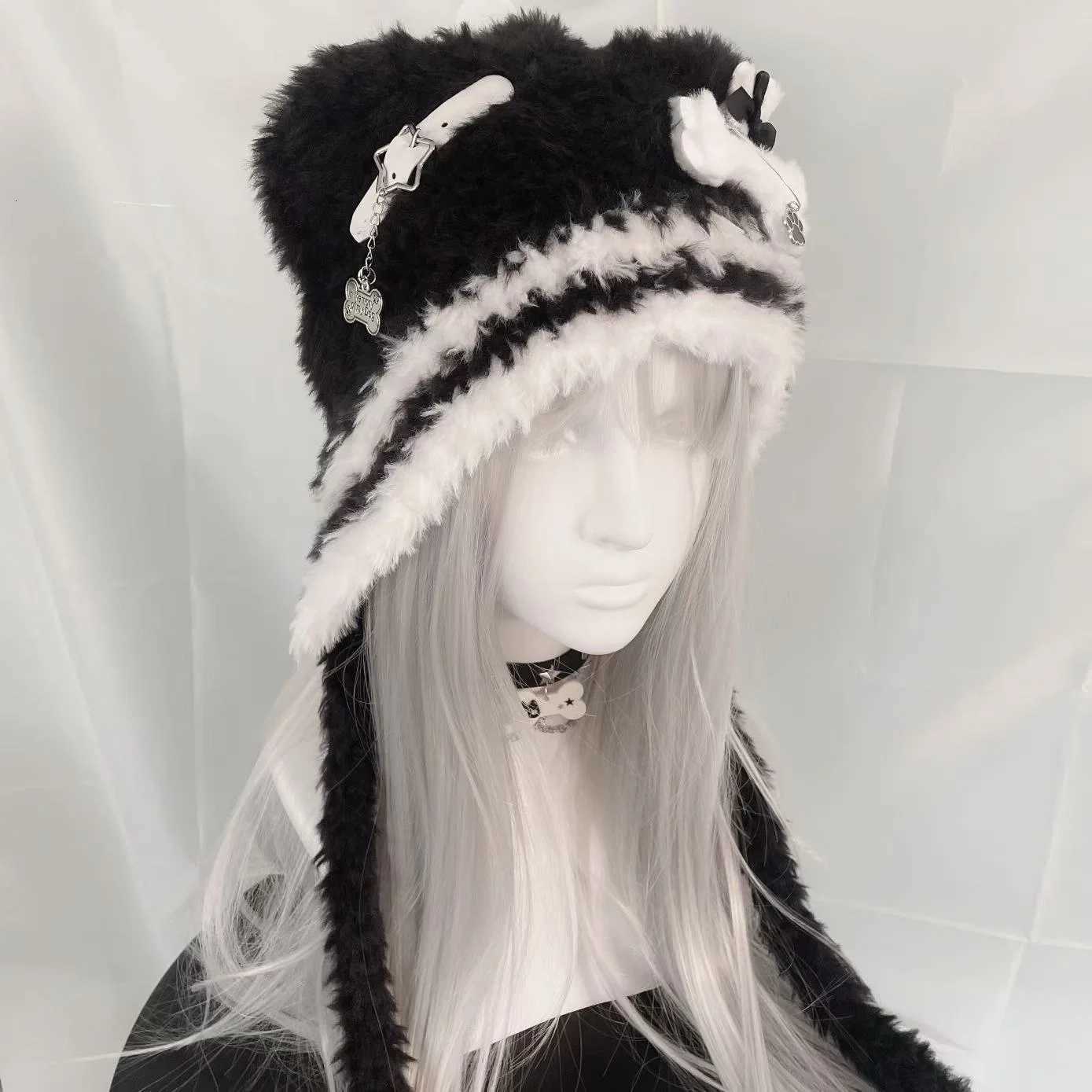 Wens Gothic Harajuku Punk Lolita Y2K Spicy Girls Subcture Bear Hat Cute Little Bone Cross Star Wings Wool Hats Y250922